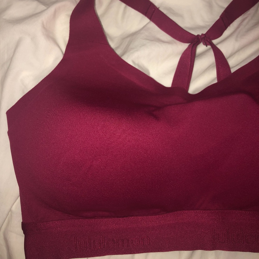 Lululemon Sports Bra